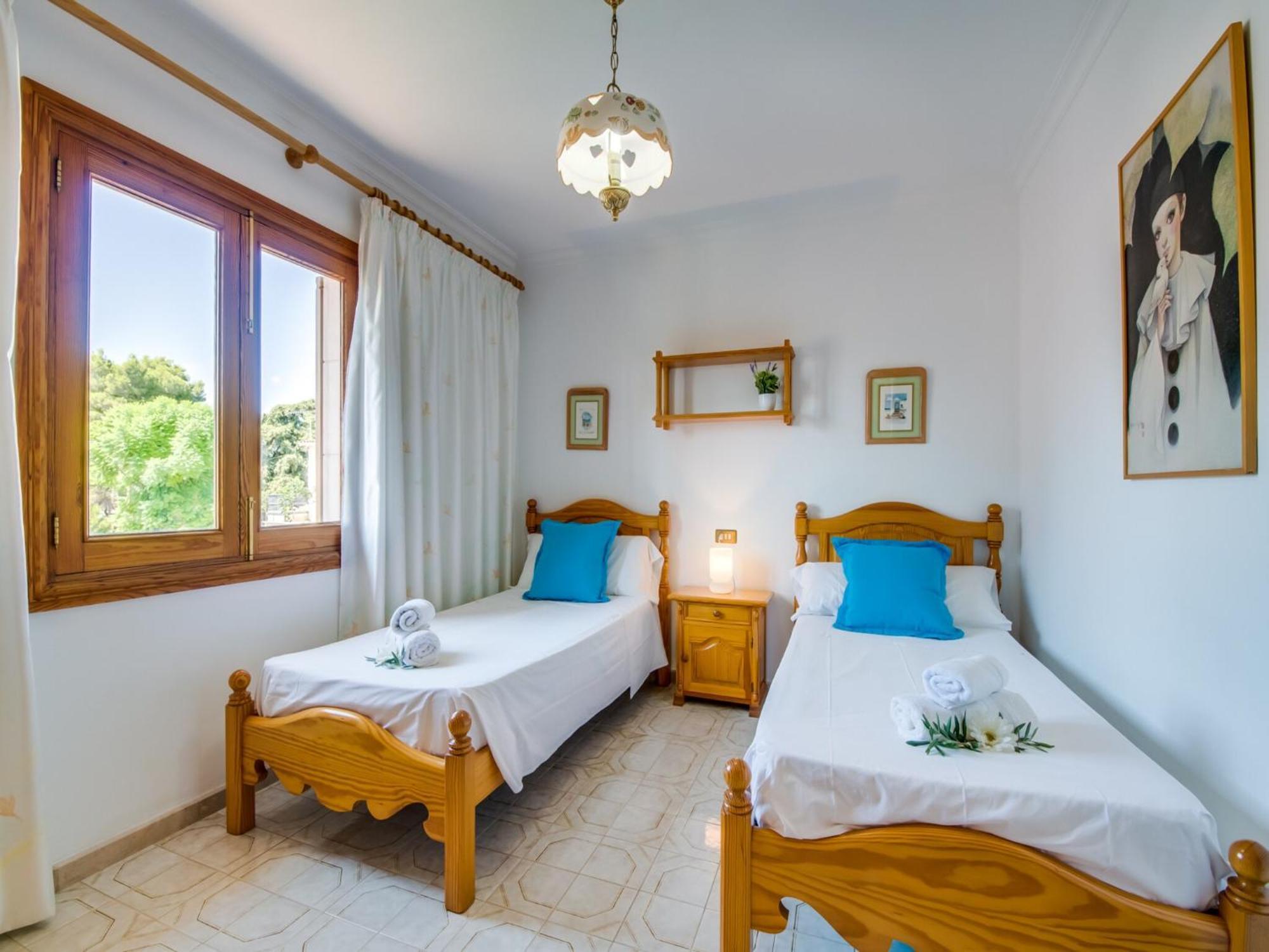 Picturesque Near Harbor * Alcudia (Mallorca)