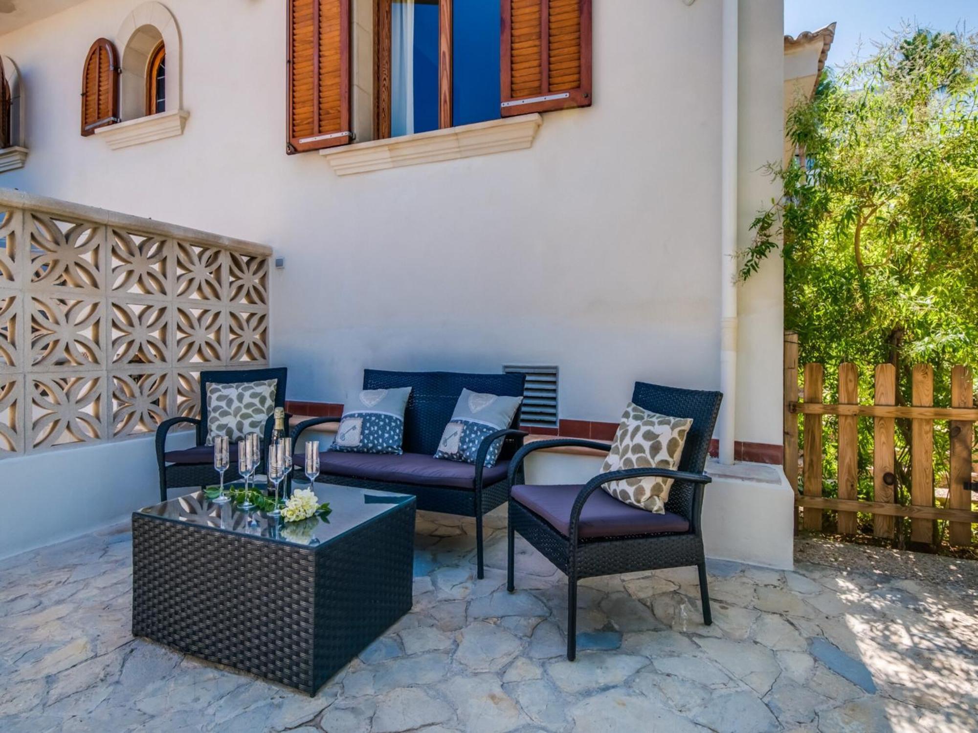 Picturesque Near Harbor * Alcudia (Mallorca)
